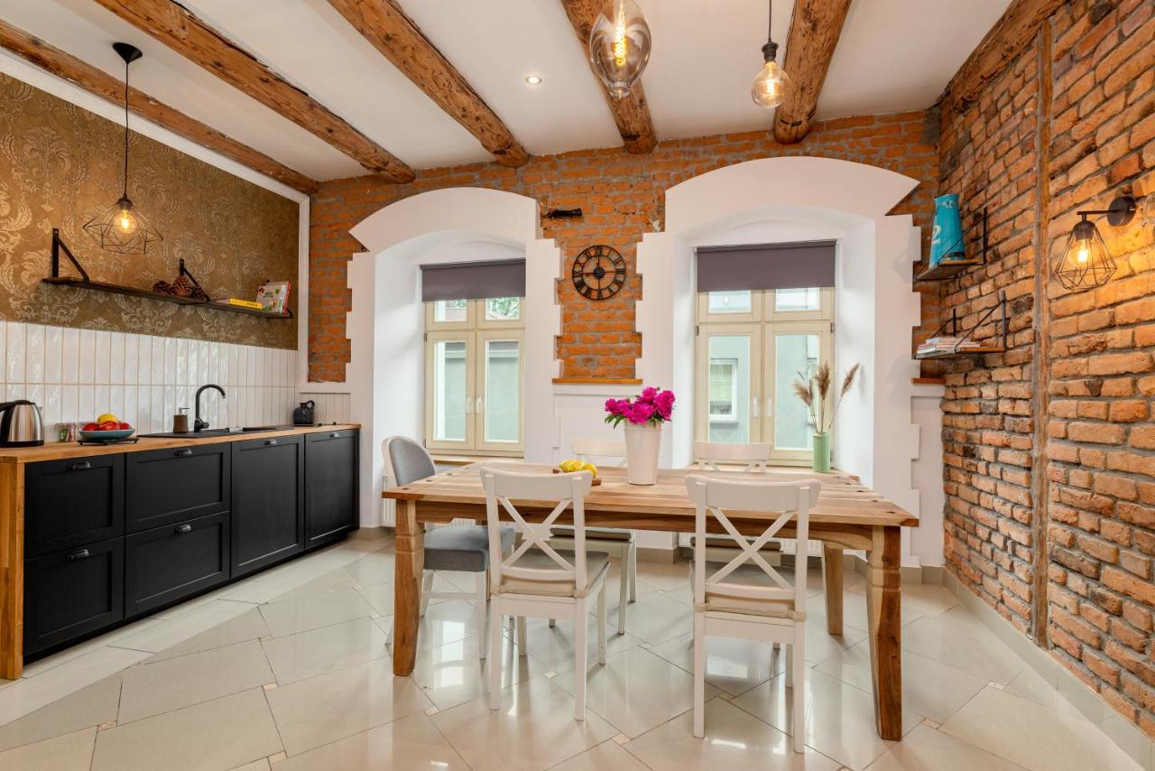 Appartement Biala 16 à Bielsko-Biała Extérieur photo